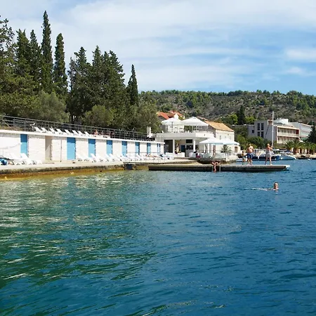 شقة With Swimming Pool Vela Luka, Korcula - 23684 فيلا لوكا